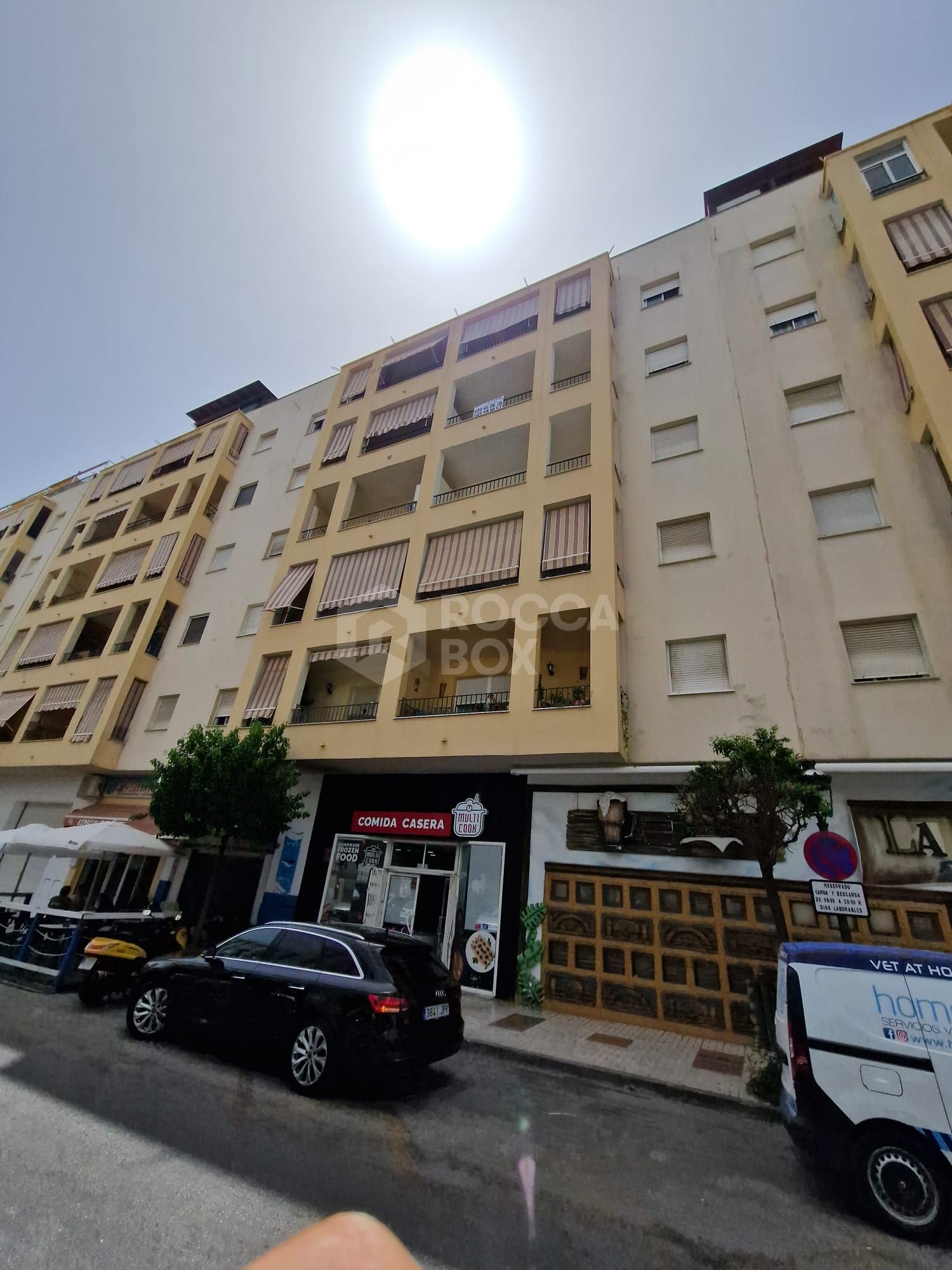 Unfurnished 3-Bedroom Apartment in Estepona Center