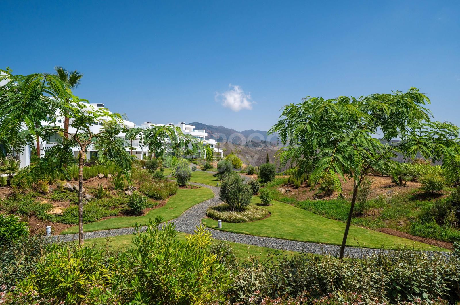 Luxury Ground Floor Apartment with Panoramic Views and Exceptional Facilities