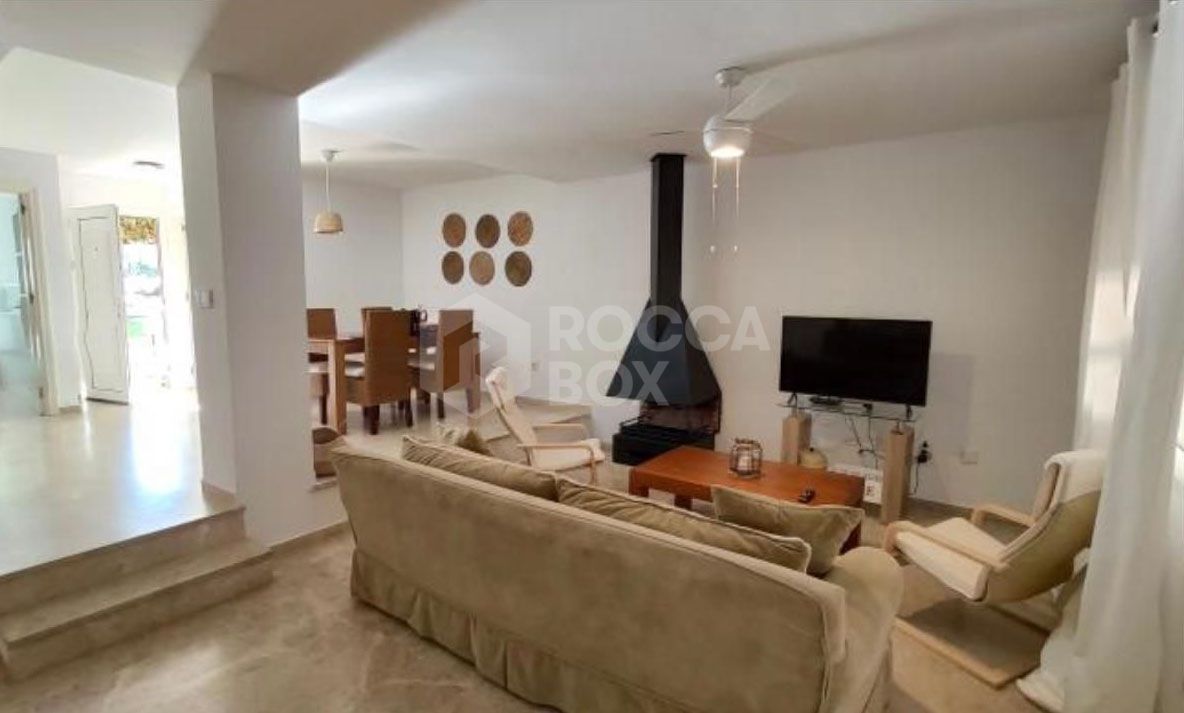 Elegant Beachfront Semi Detached House Unique Tranquil Retreat