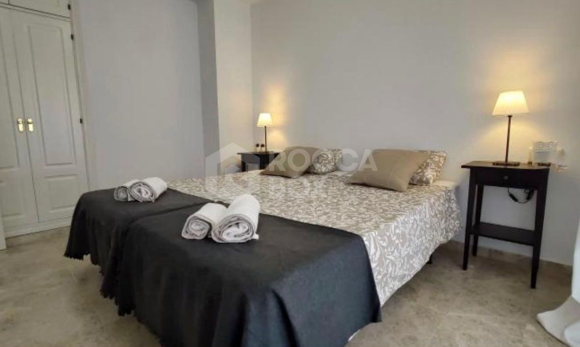 Elegant Beachfront Semi Detached House Unique Tranquil Retreat