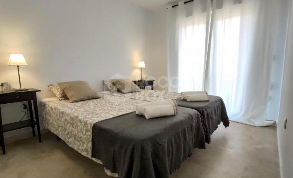 Elegant Beachfront Semi Detached House Unique Tranquil Retreat