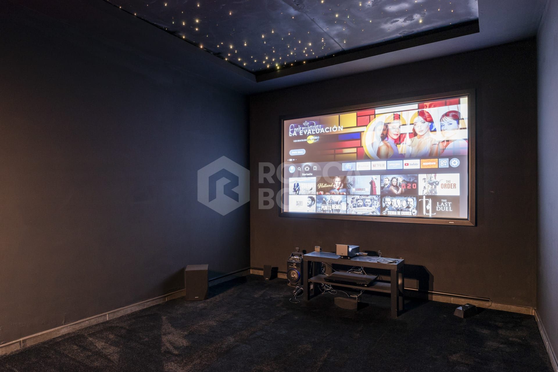 Modern Corner Townhouse in Central Estepona