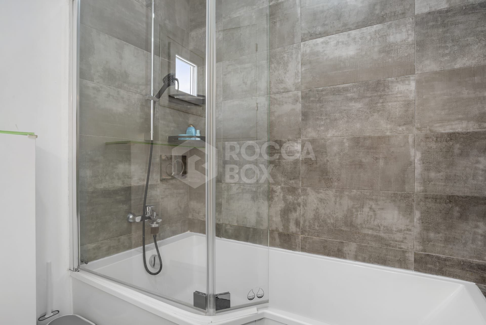 Modern Corner Townhouse in Central Estepona