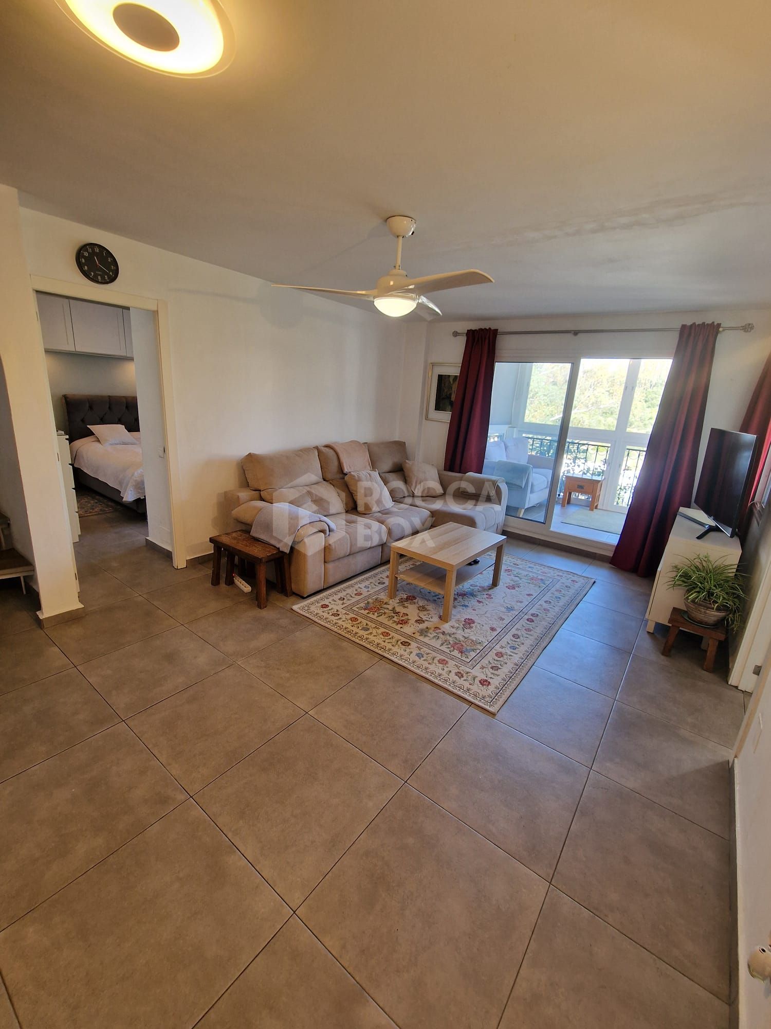 3-Bedroom House in Estepona with Rooftop Terrace and Communal Pool