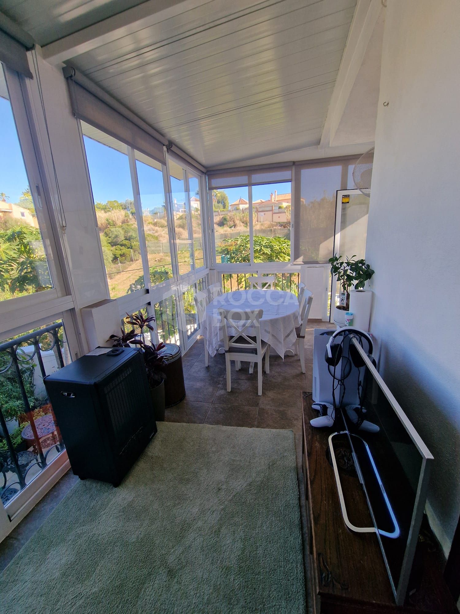 3-Bedroom House in Estepona with Rooftop Terrace and Communal Pool