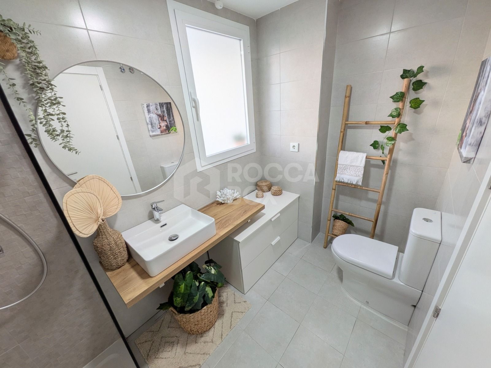 Duplex Penthouse With Sea & Mountain Views – Estepona