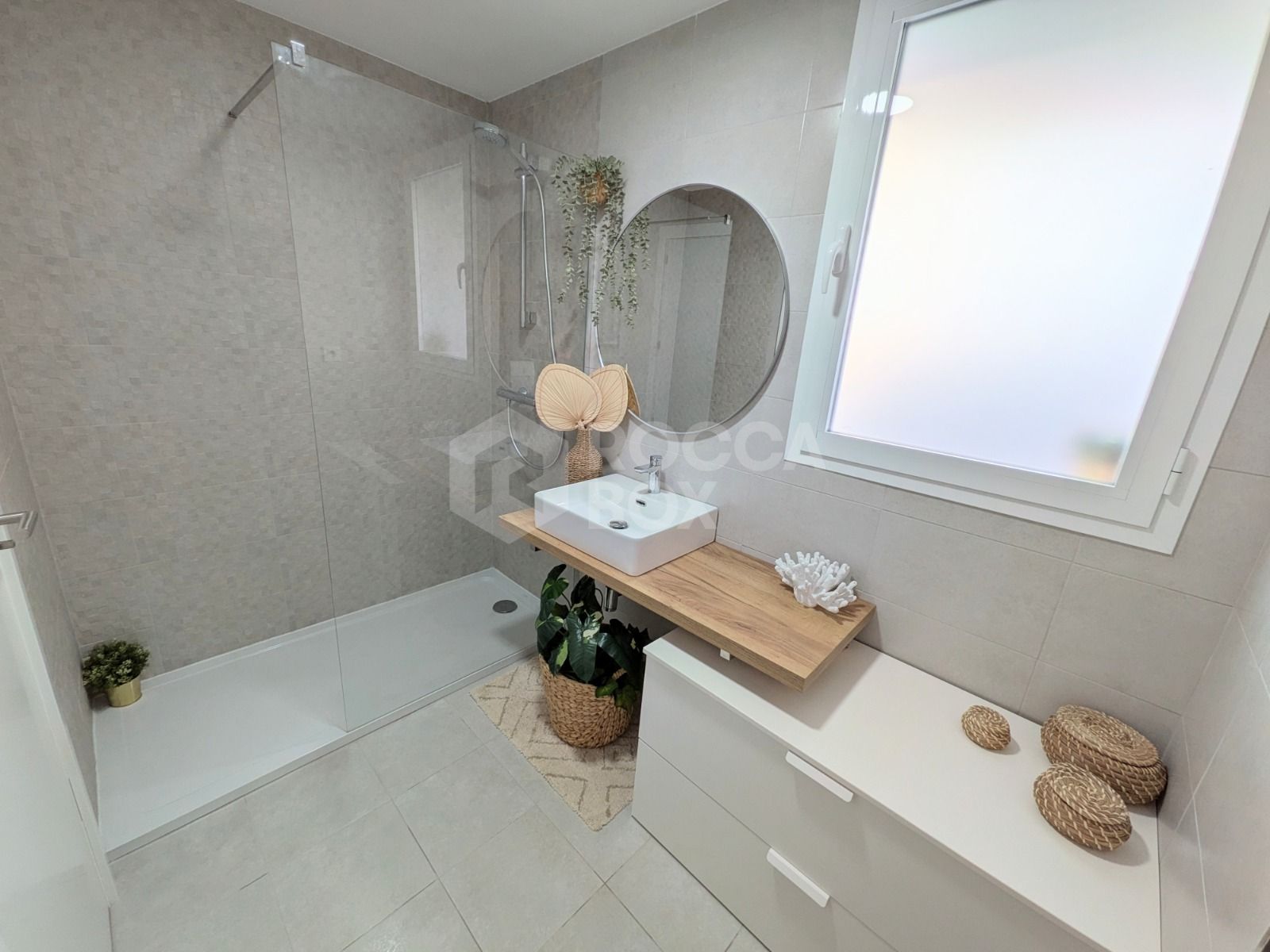 Duplex Penthouse With Sea & Mountain Views – Estepona