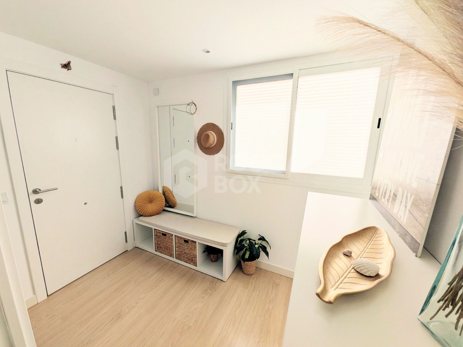 Duplex Penthouse With Sea & Mountain Views – Estepona