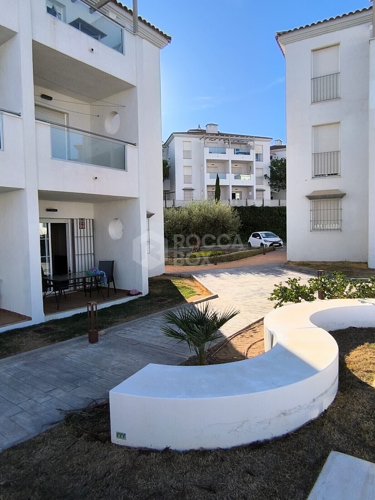 Elegant New-Build Apartment with Sea Views – 2 Bedrooms & 2 Bathrooms