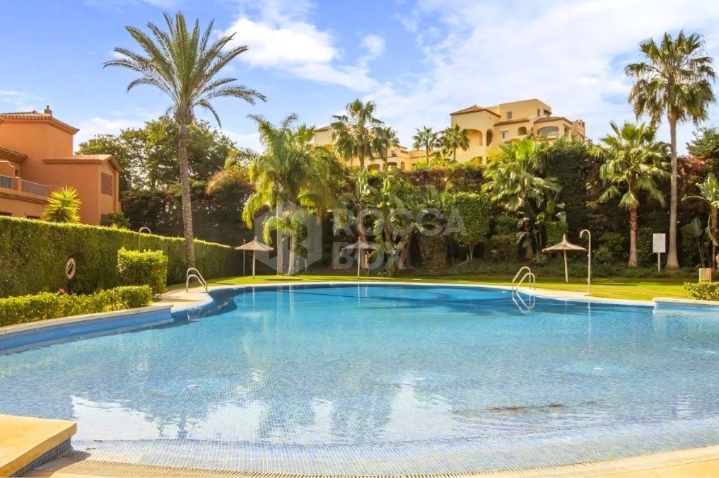 Ground-Floor Residence with Private Garden in the Exclusive Benatalaya Community, Estepona