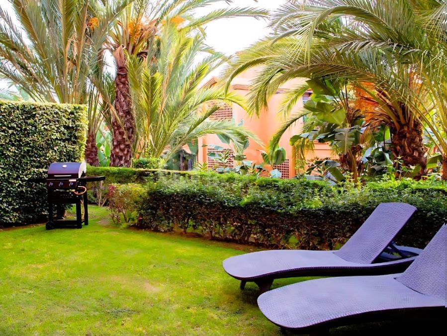 Ground-Floor Residence with Private Garden in the Exclusive Benatalaya Community, Estepona