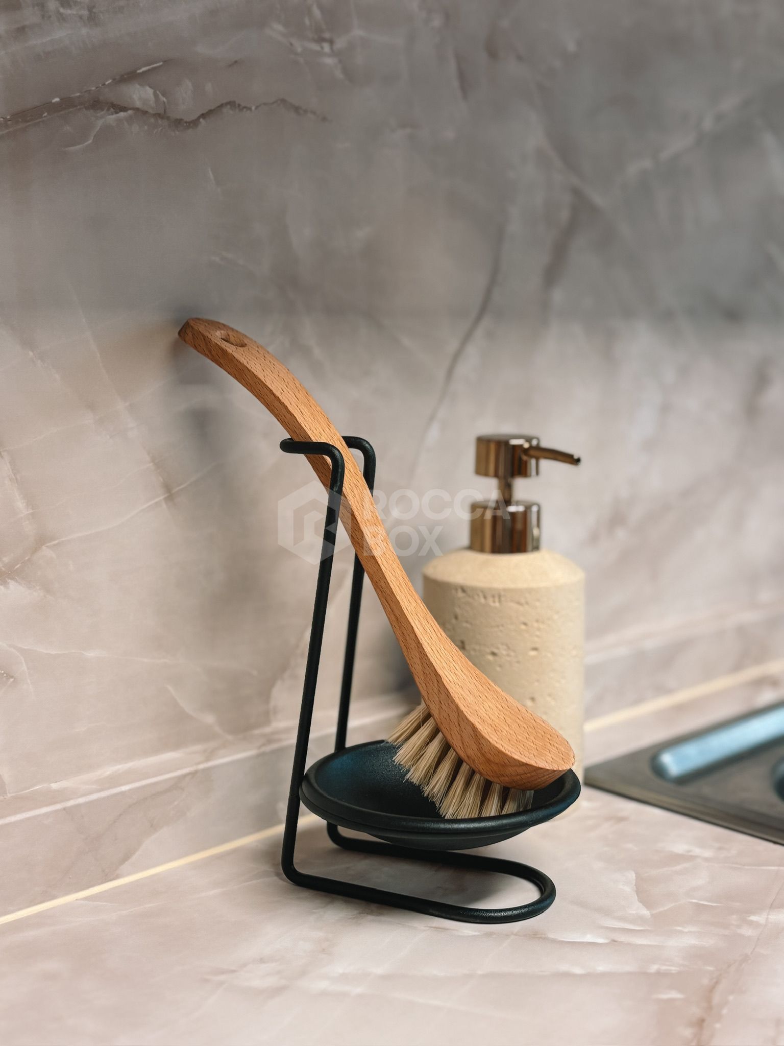 BEAUTIFUL 2 BED APARTMENT, LA CONCHA RESINA GOLF, ESTEPONA