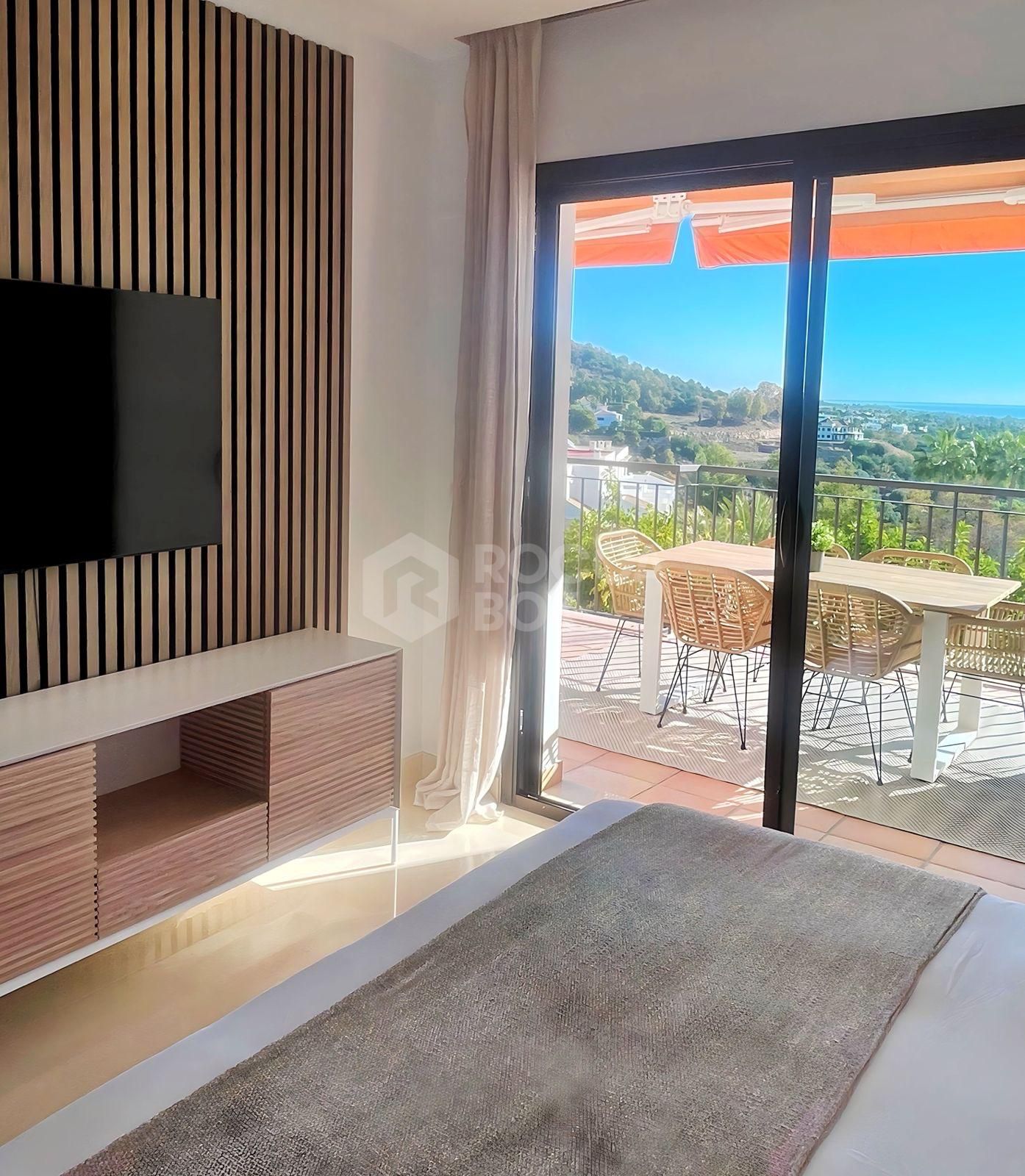 Elegant Two Bedroom Apartment with Panoramic Views and Prime Amenities