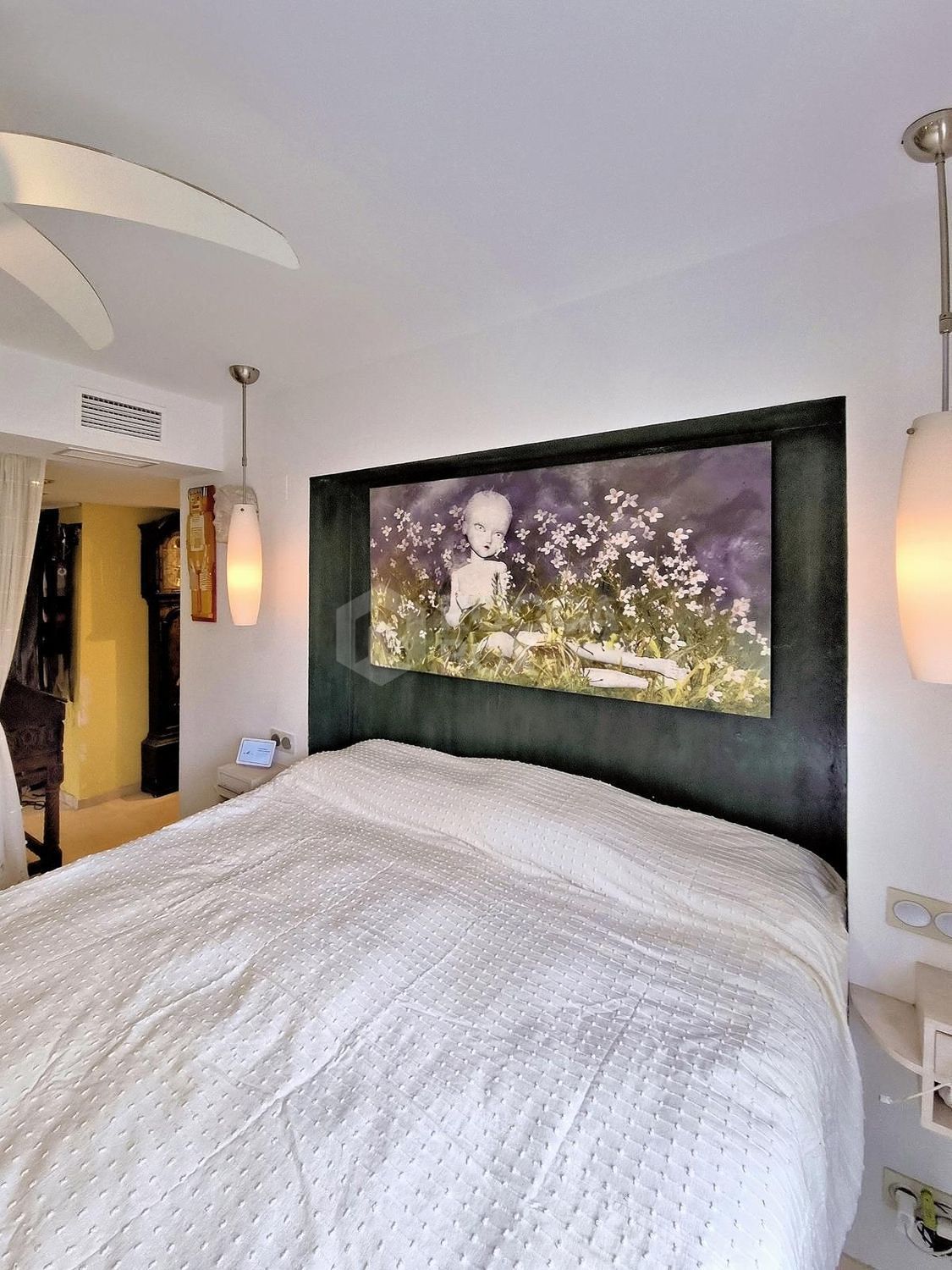 Elegant Sea-View Apartment in Bellavista Hill