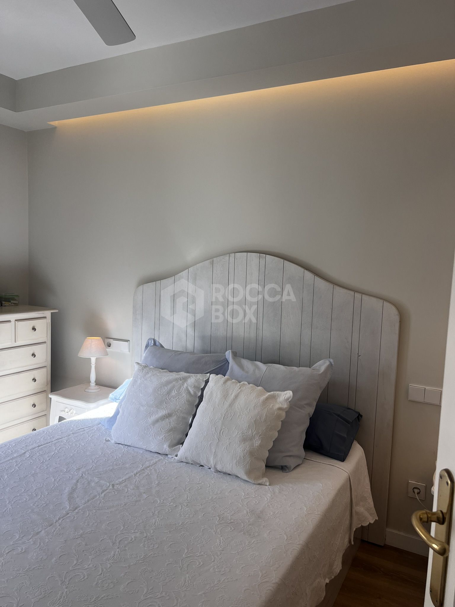 Elegant One Bedroom Apartment in Prestigious Marbella Golden Mile