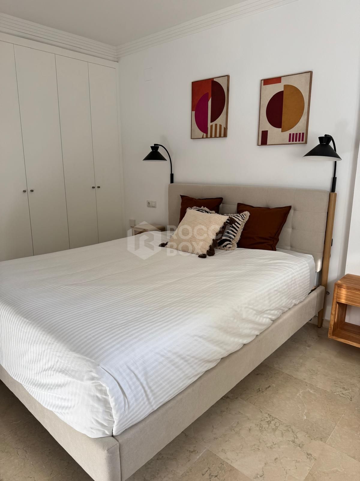 Fully Renovated 3-Bedroom Apartment in Prime Marbella (Río Real)