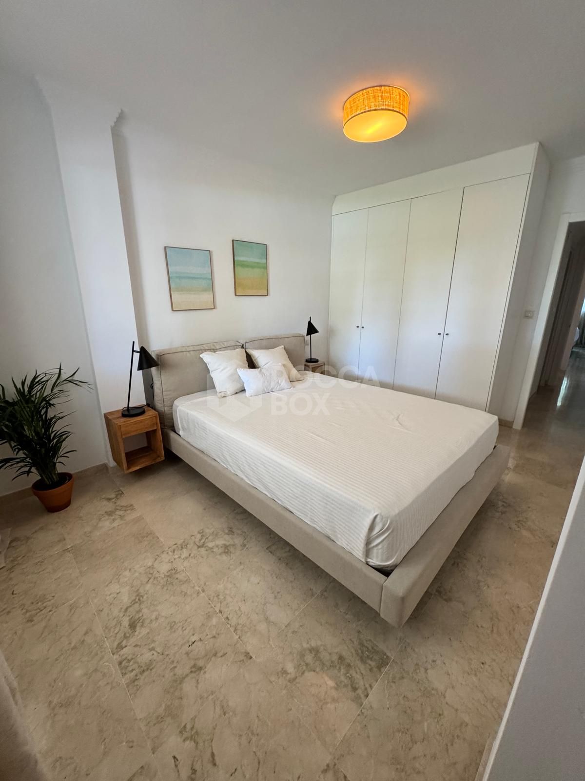 Fully Renovated 3-Bedroom Apartment in Prime Marbella (Río Real)