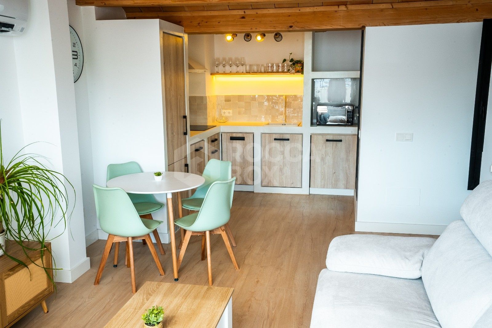 Renovated townhouse with private pool in Marbella Old Town