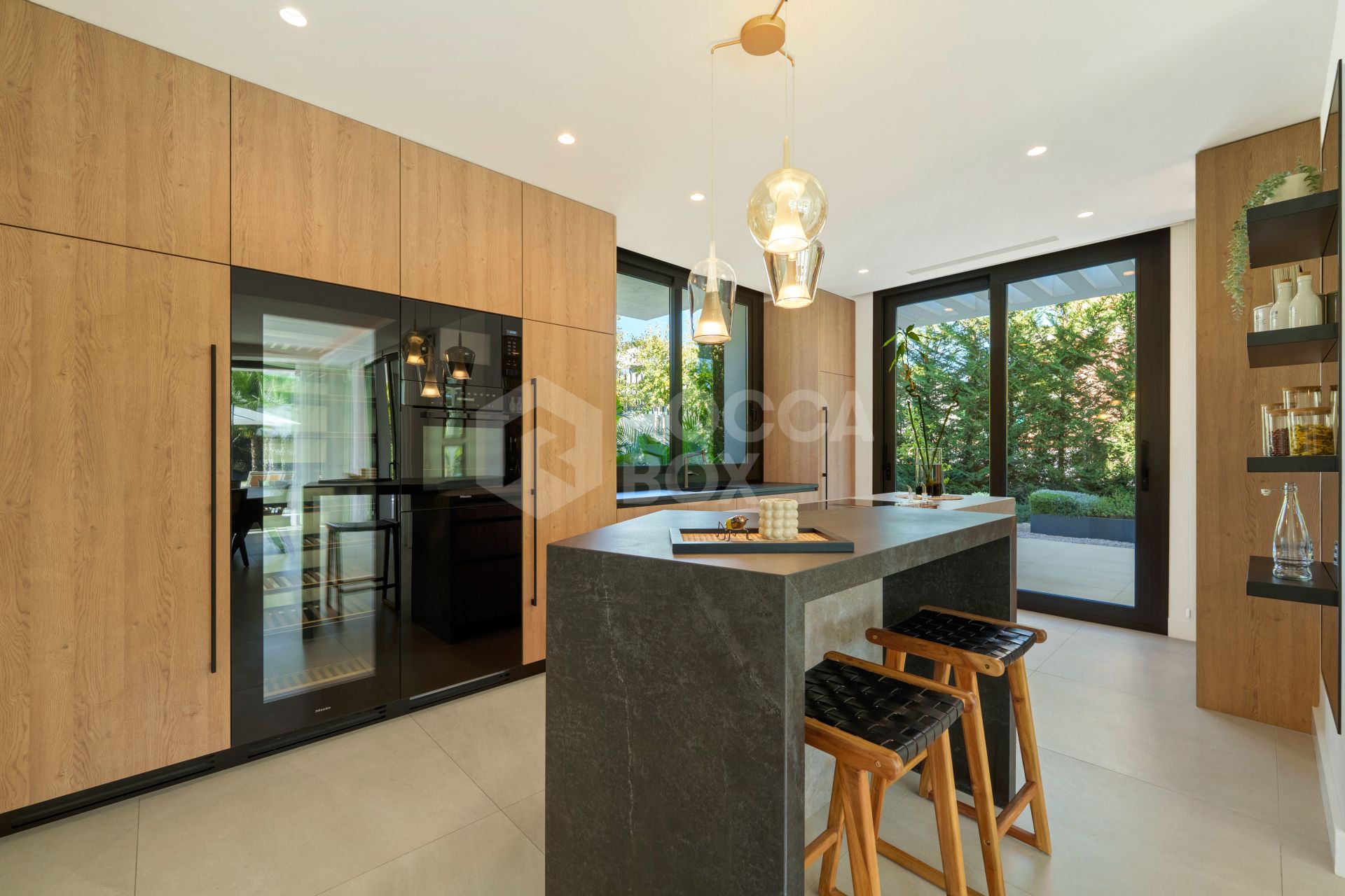 Contemporary Mediterranean Elegance on Marbella’s Golden Mile