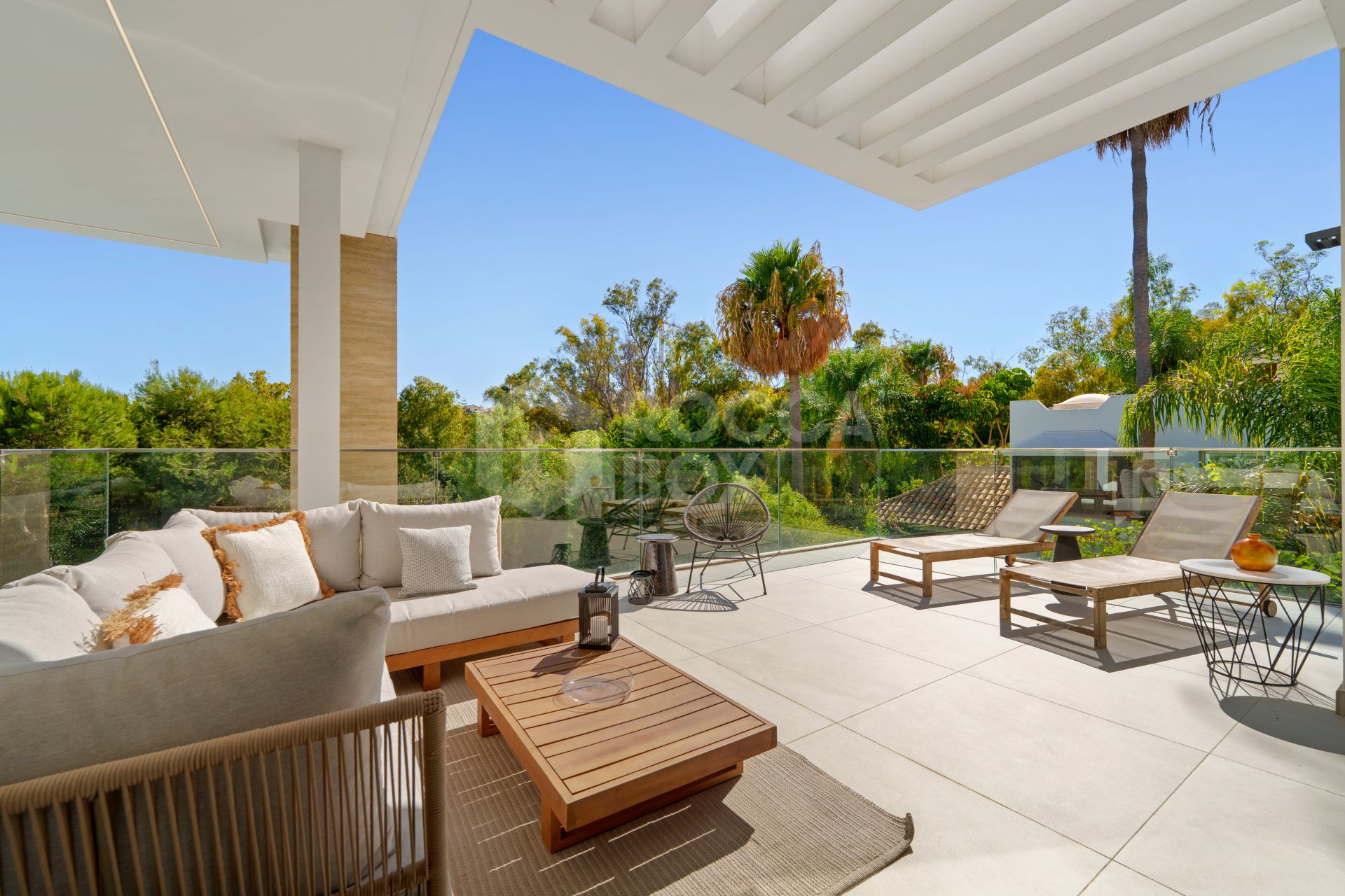 Contemporary Mediterranean Elegance on Marbella’s Golden Mile