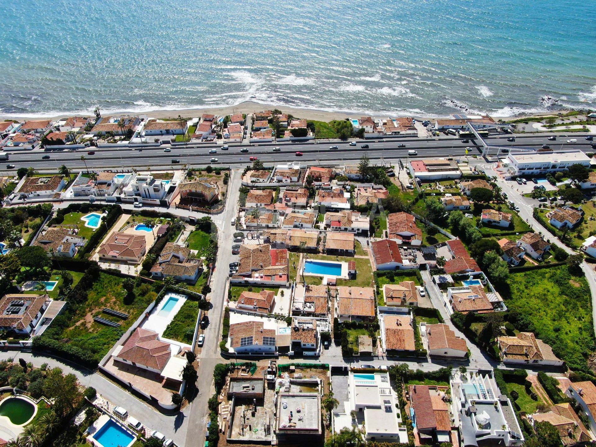 Modern Sea-View Villa Just 200m from the Beach – El Chaparral, Mijas Costa