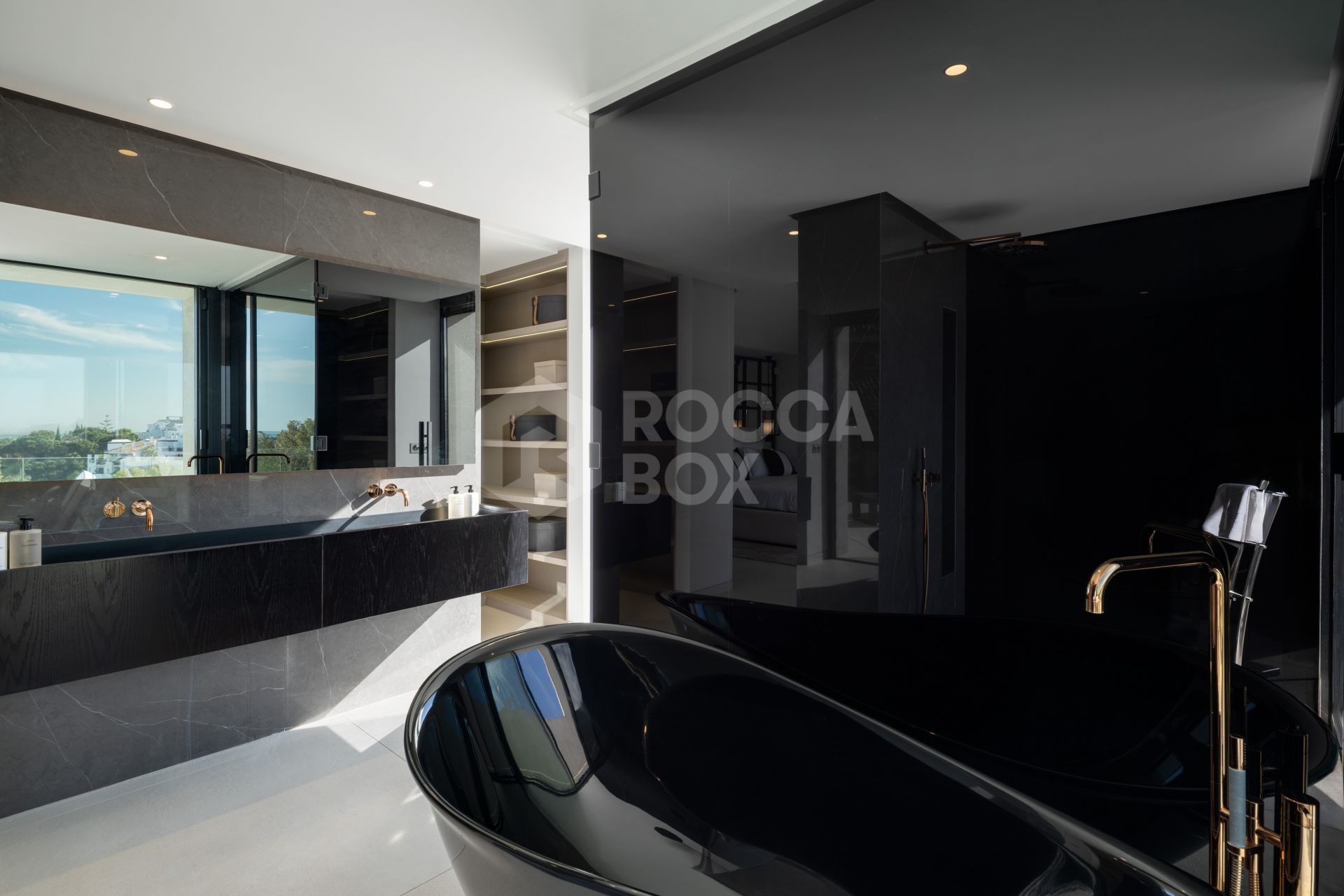 Refined Contemporary Villa in El Herrojo Alto, Benahavís