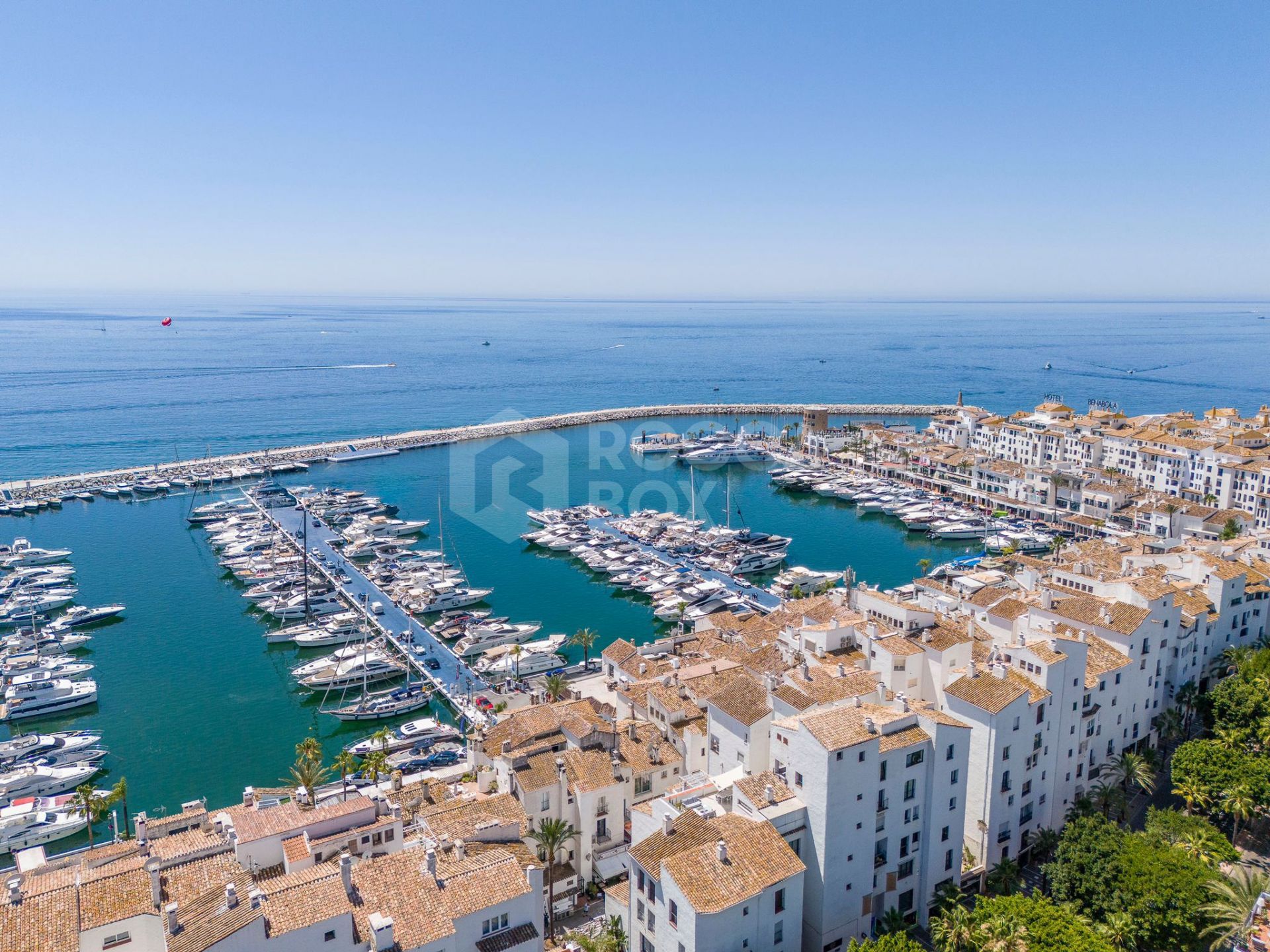Luxury Two-Bedroom Apartment with Partial Sea Views in Prime Puerto Banus