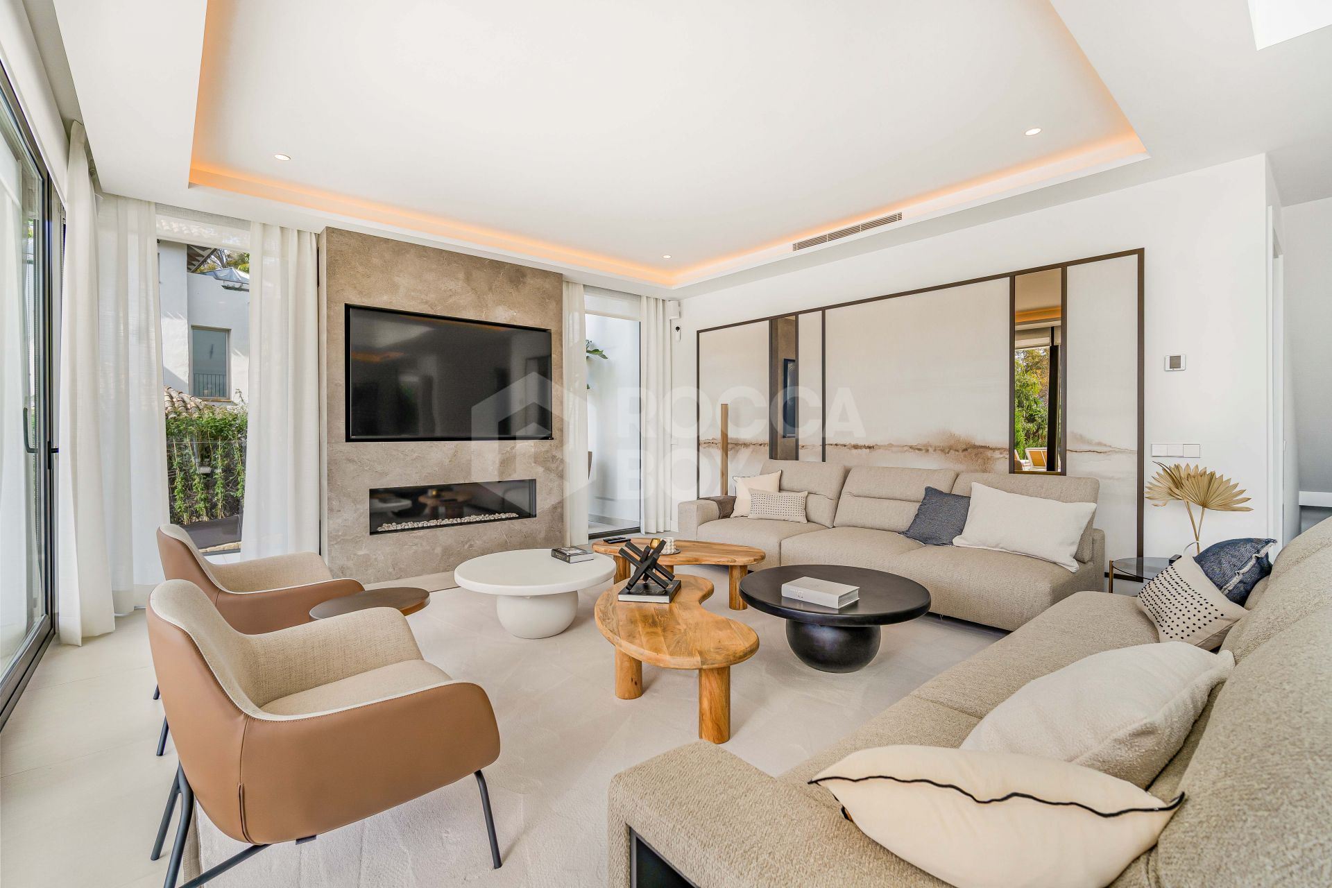 Brand-New Designer Villa with Sea Views & Touristic License on Marbella’s Golden Mile