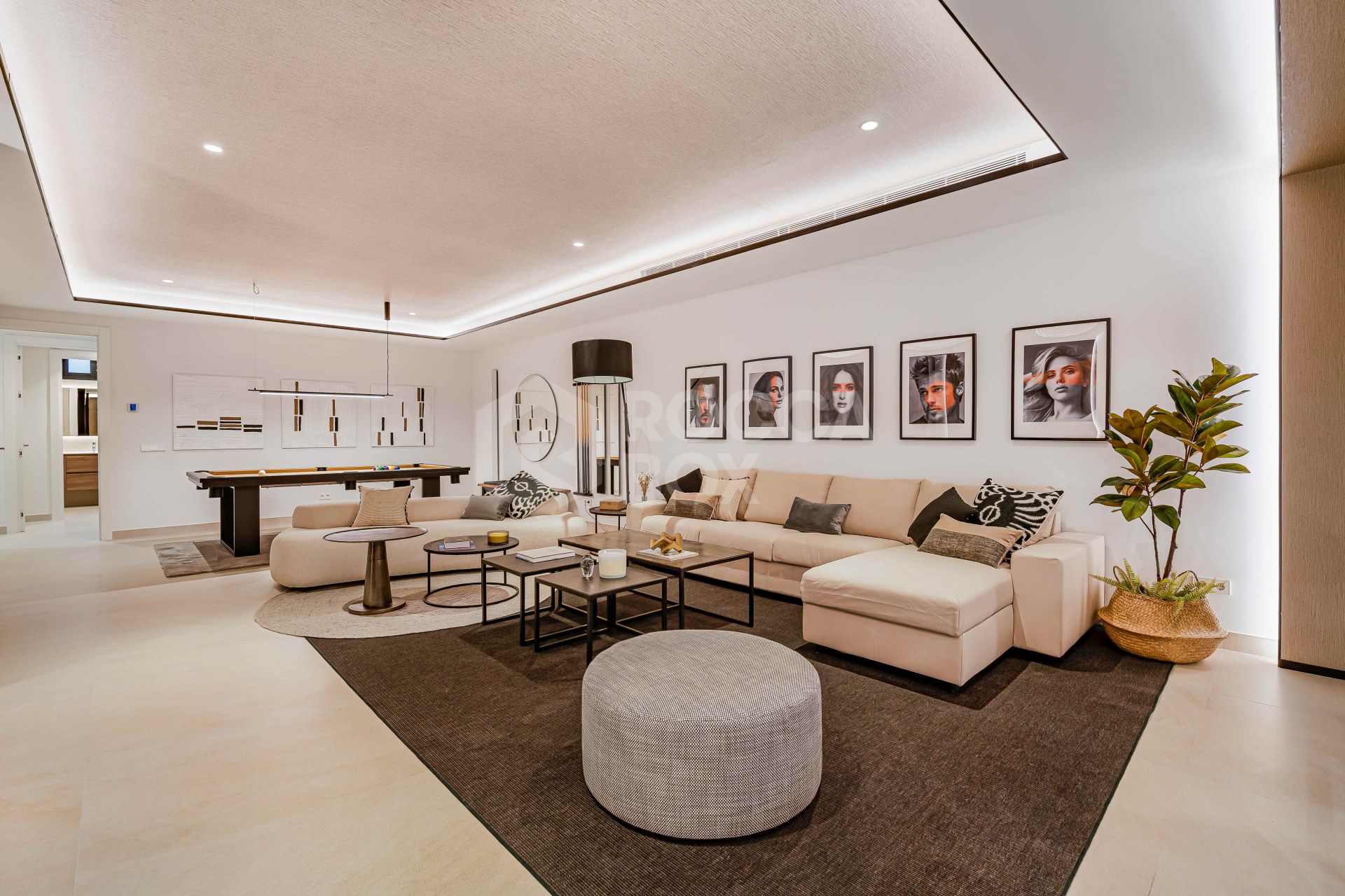 Brand-New Designer Villa with Sea Views & Touristic License on Marbella’s Golden Mile