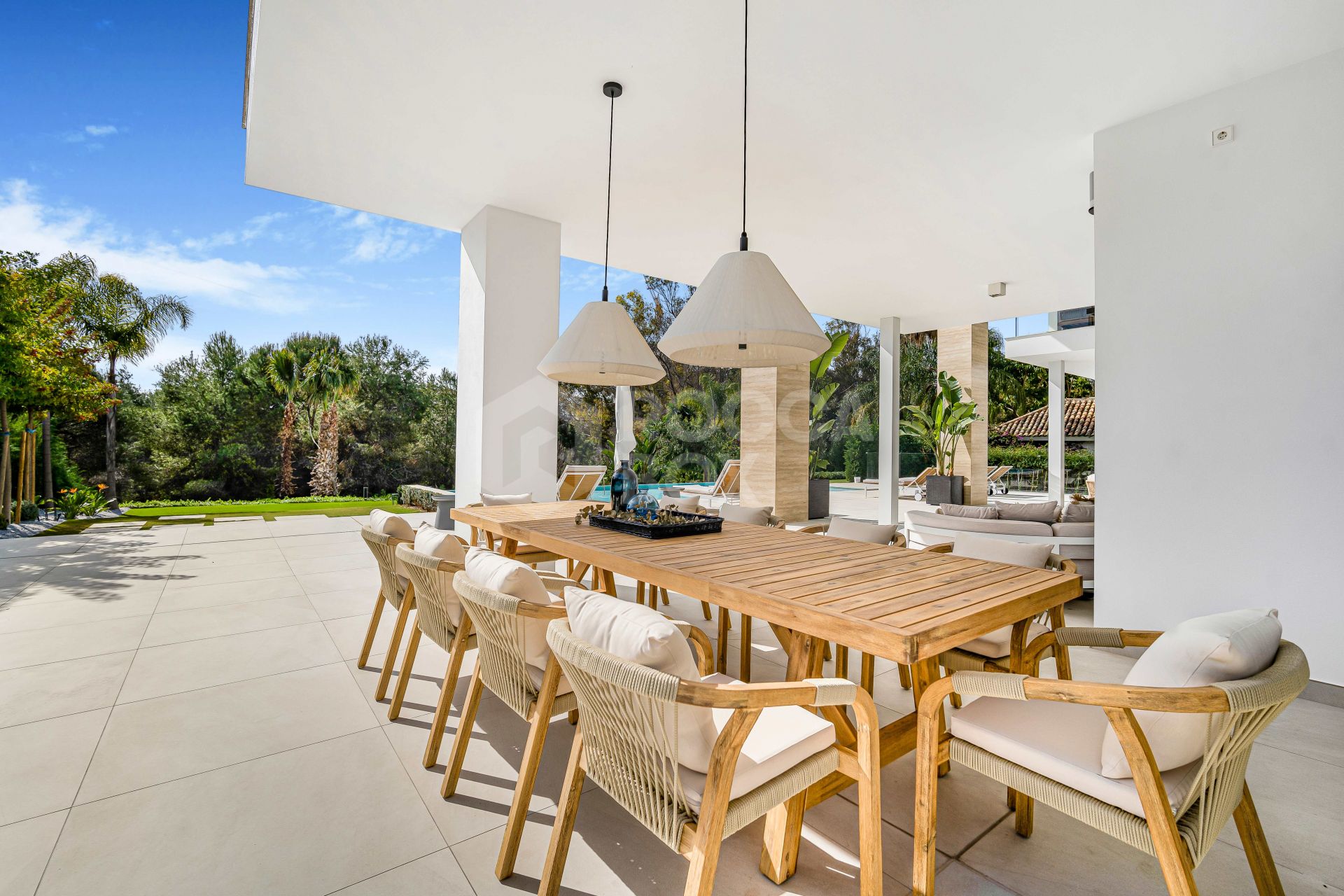 Brand-New Designer Villa with Sea Views & Touristic License on Marbella’s Golden Mile