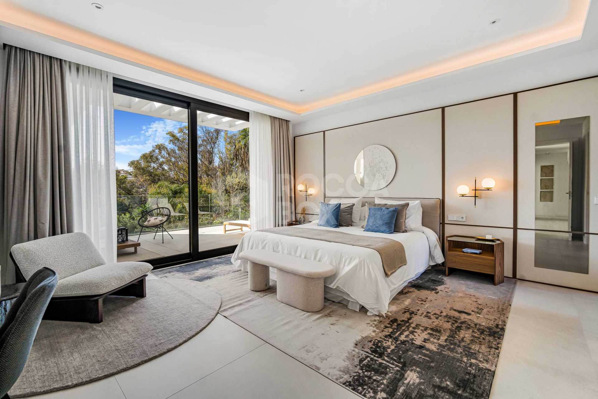 Brand-New Designer Villa with Sea Views & Touristic License on Marbella’s Golden Mile