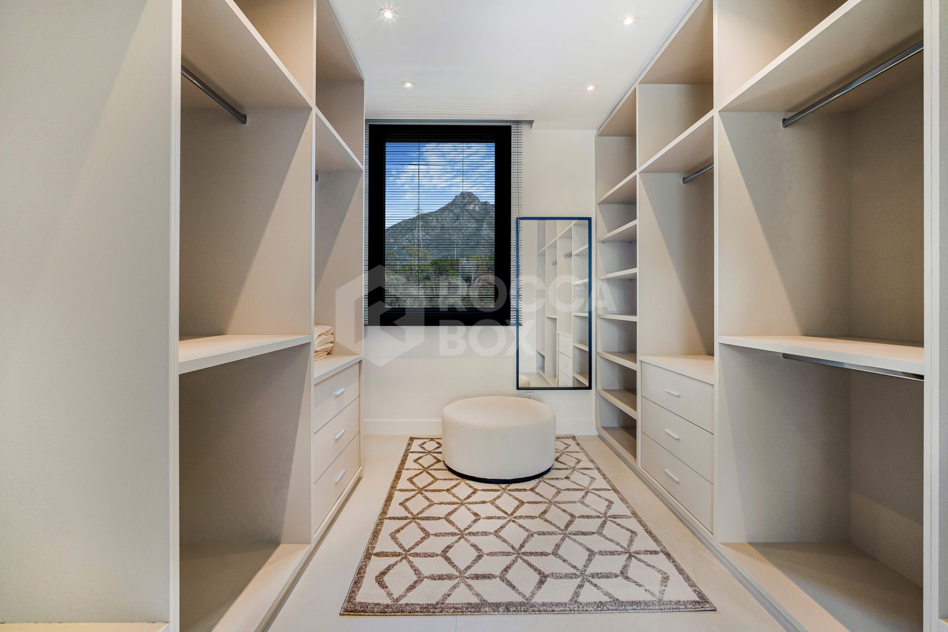 Brand-New Designer Villa with Sea Views & Touristic License on Marbella’s Golden Mile
