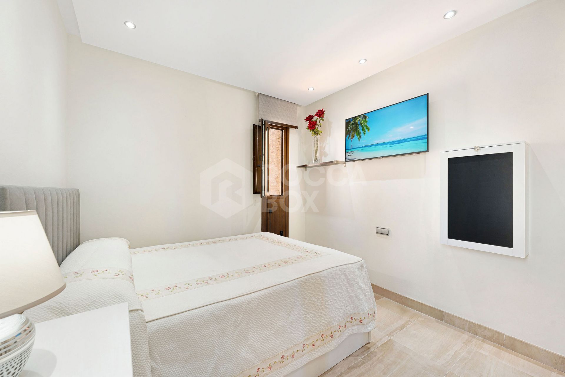 Renovated Beachfront Penthouse with Panoramic Sea Views in Estepona