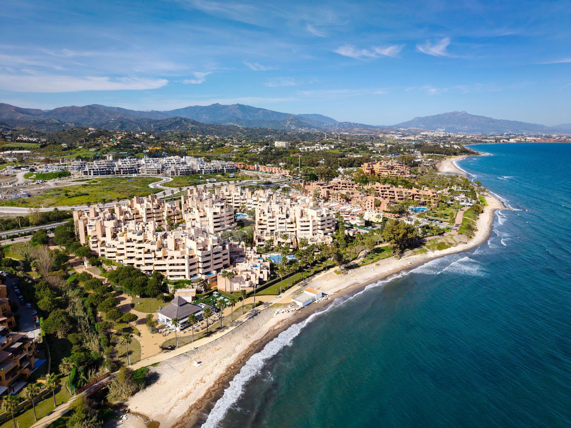 Renovated Beachfront Penthouse with Panoramic Sea Views in Estepona