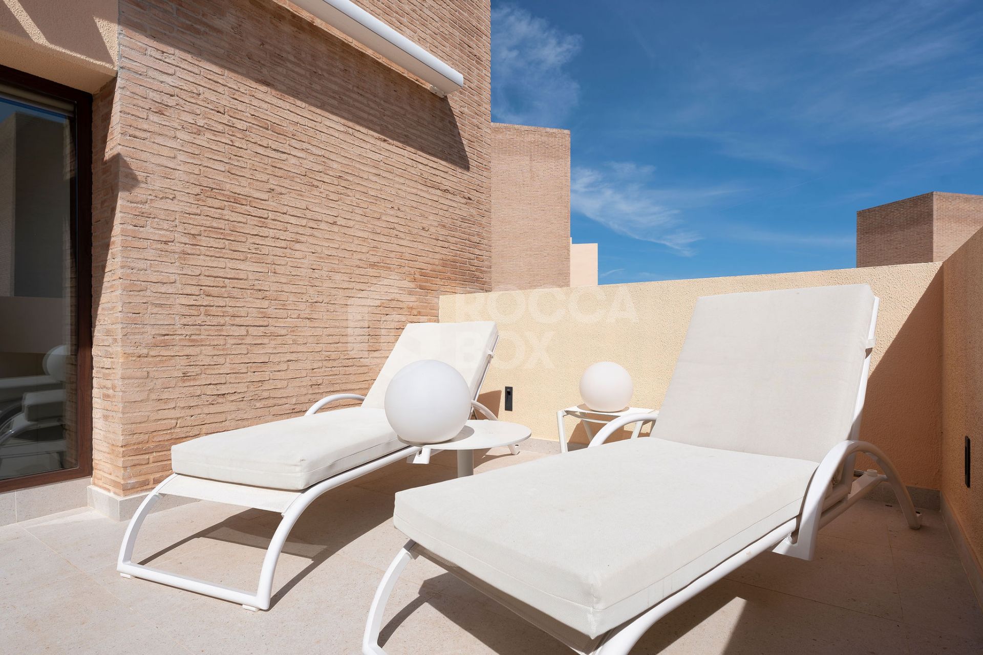 Renovated Beachfront Penthouse with Panoramic Sea Views in Estepona
