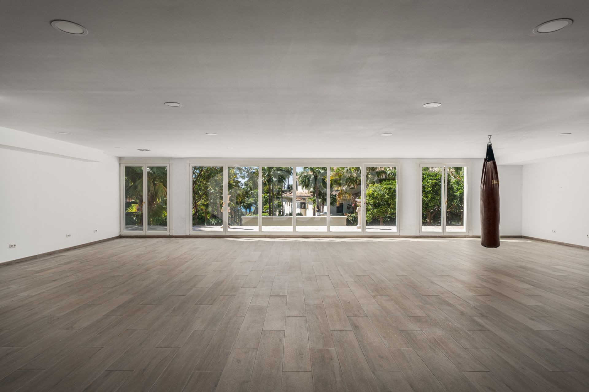 A Grand Neoclassical Estate in Prestigious Sierra Blanca