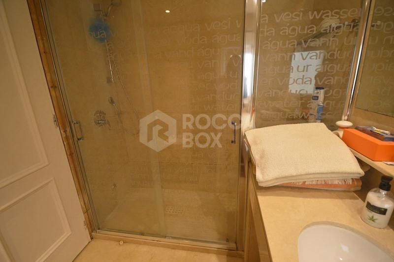 Elegant 3-Bedroom Apartment in Sotogrande