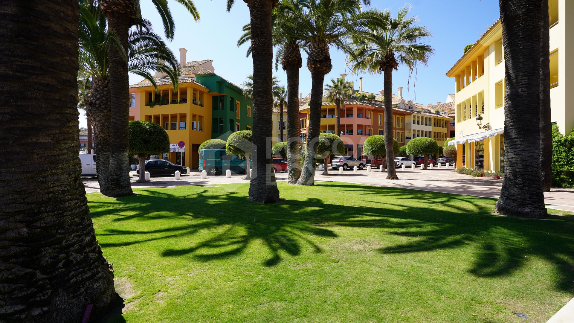 Elegant 3-Bedroom Apartment in Sotogrande