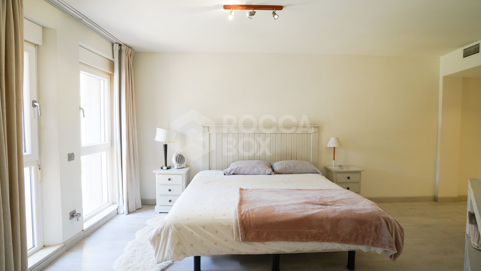 Elegant 3-Bedroom Apartment in Sotogrande