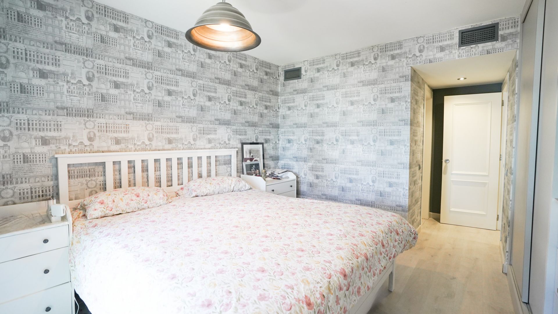 Elegant 3-Bedroom Apartment in Sotogrande