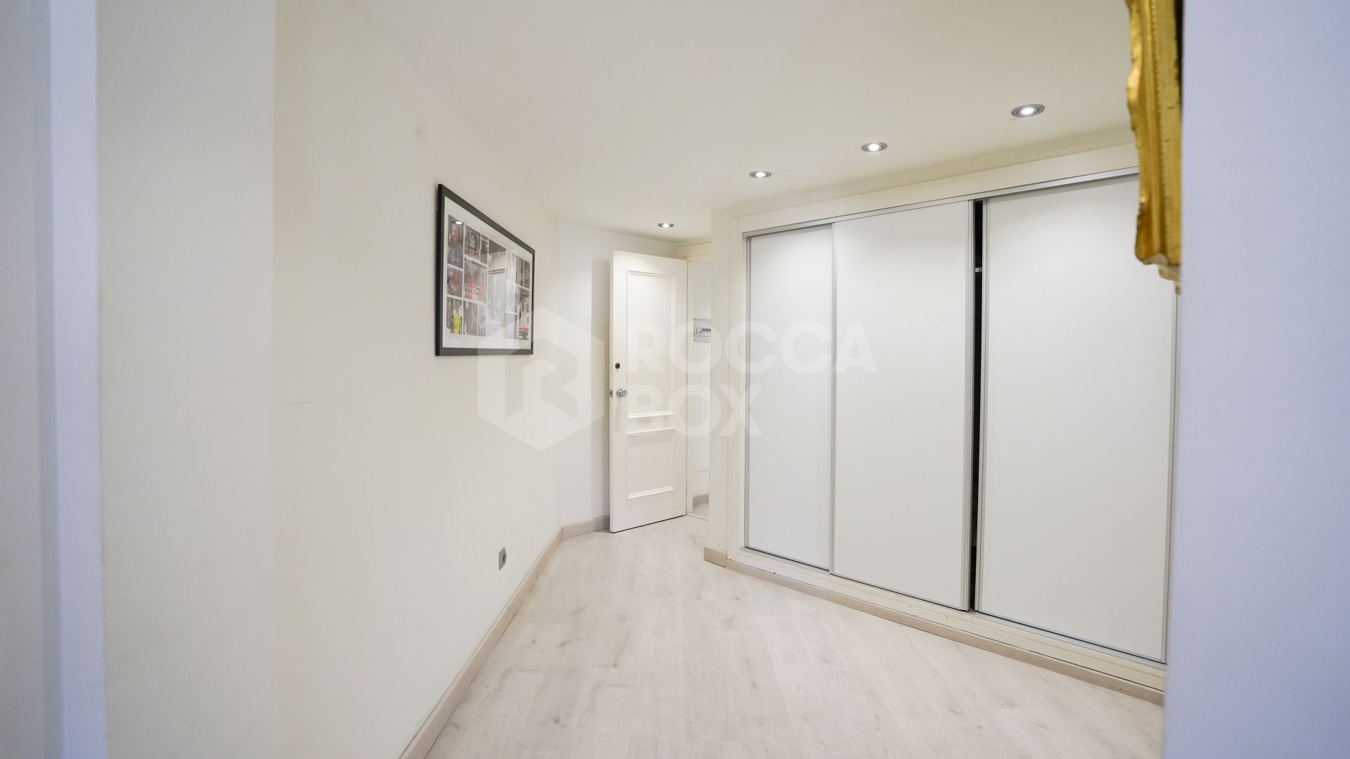 Elegant 3-Bedroom Apartment in Sotogrande