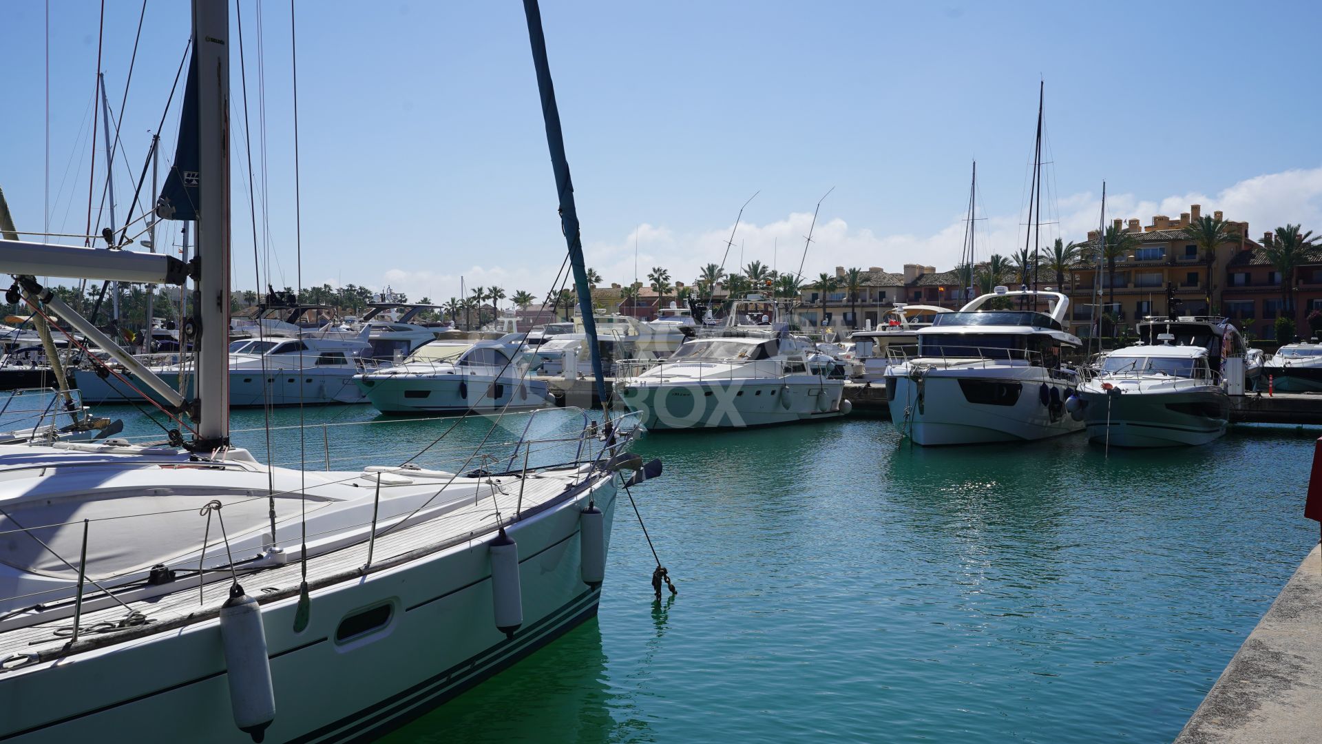 Elegant 3-Bedroom Apartment in Sotogrande