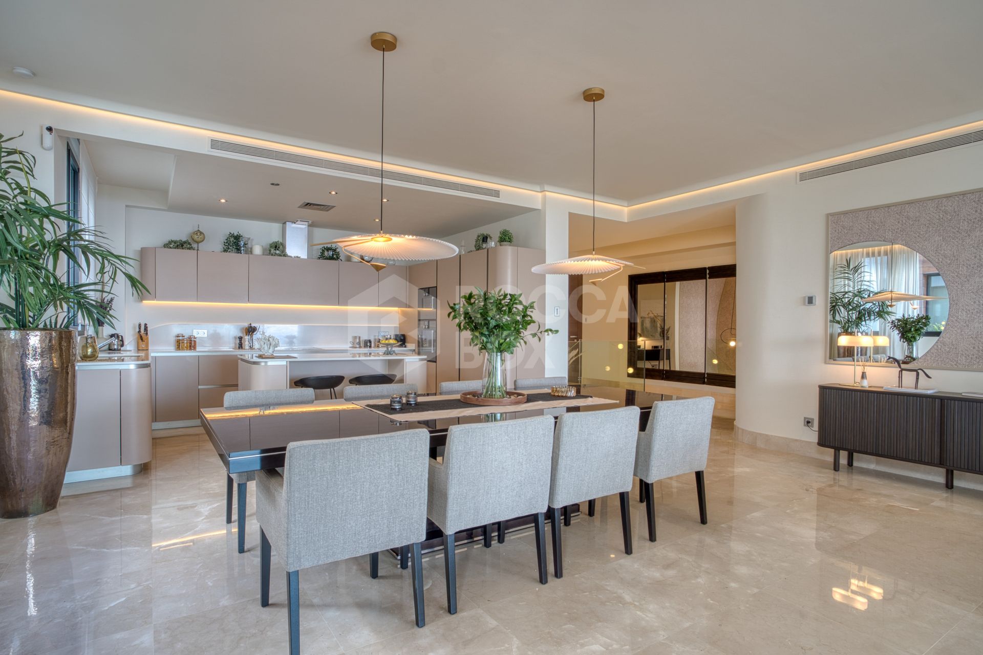 Elegant 4-Bedroom Designer Duplex with Sea Views in La Reserva de Sierra Blanca