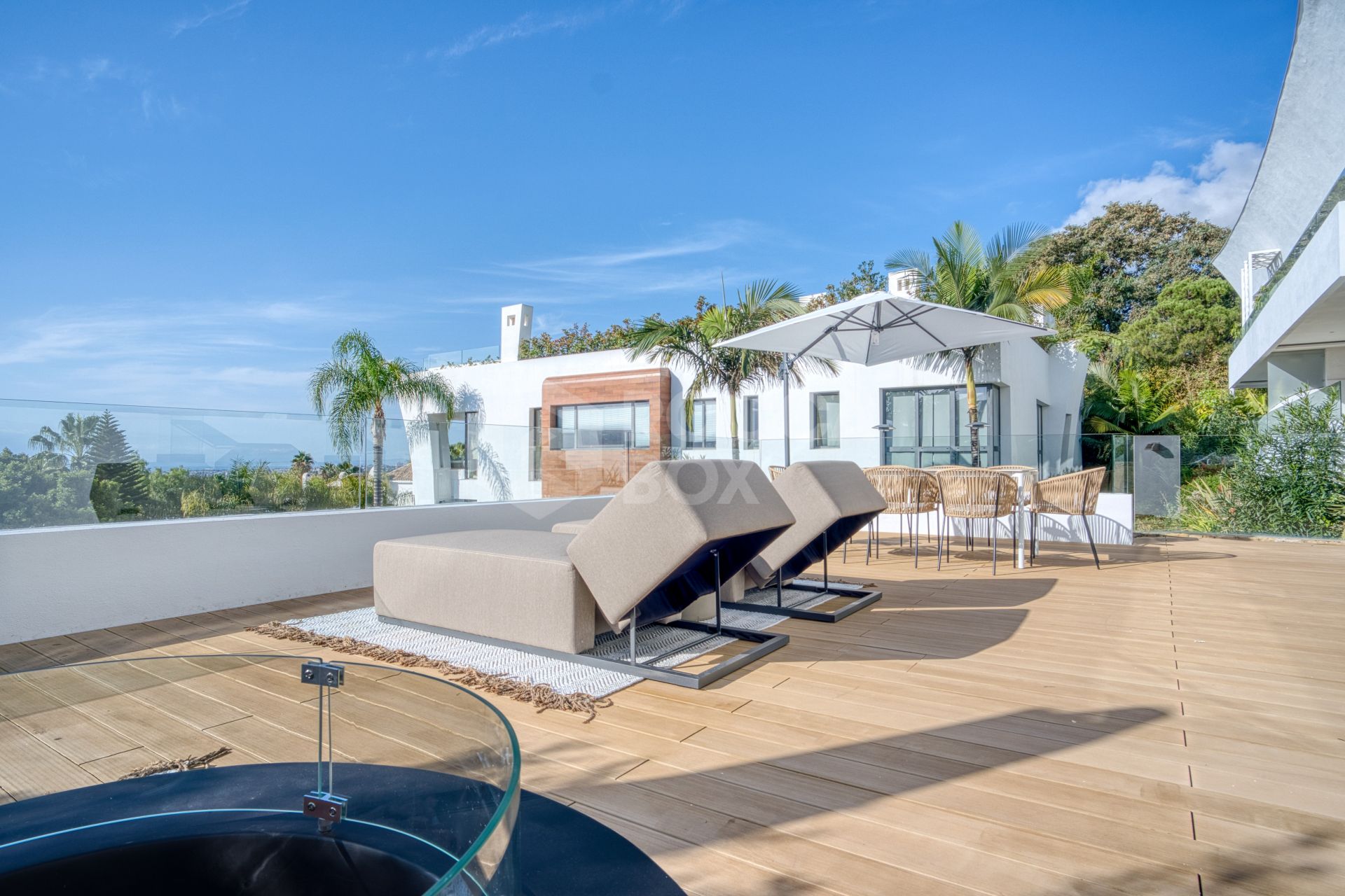 Elegant 4-Bedroom Designer Duplex with Sea Views in La Reserva de Sierra Blanca