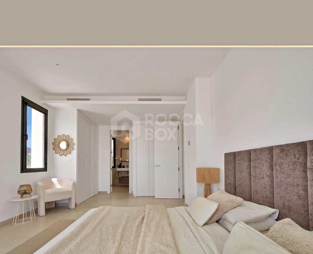Exquisite Four-Bedroom Luxury Villa with Panoramic Views and Bespoke Upgrades