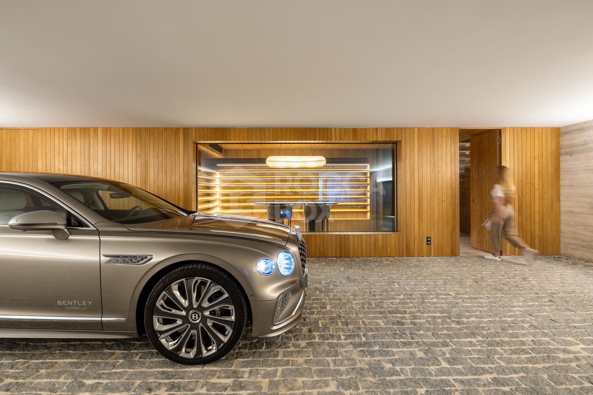 Architectural Masterpiece with Sea Views in Prestigious El Madroñal