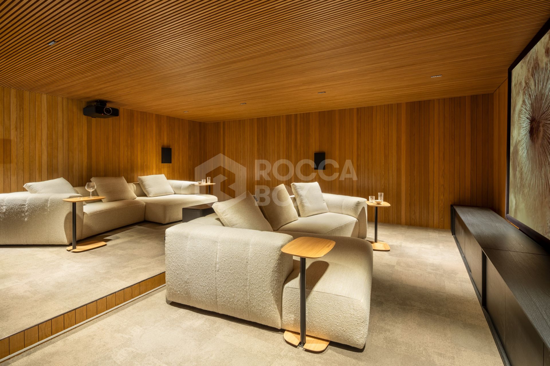 Architectural Masterpiece with Sea Views in Prestigious El Madroñal