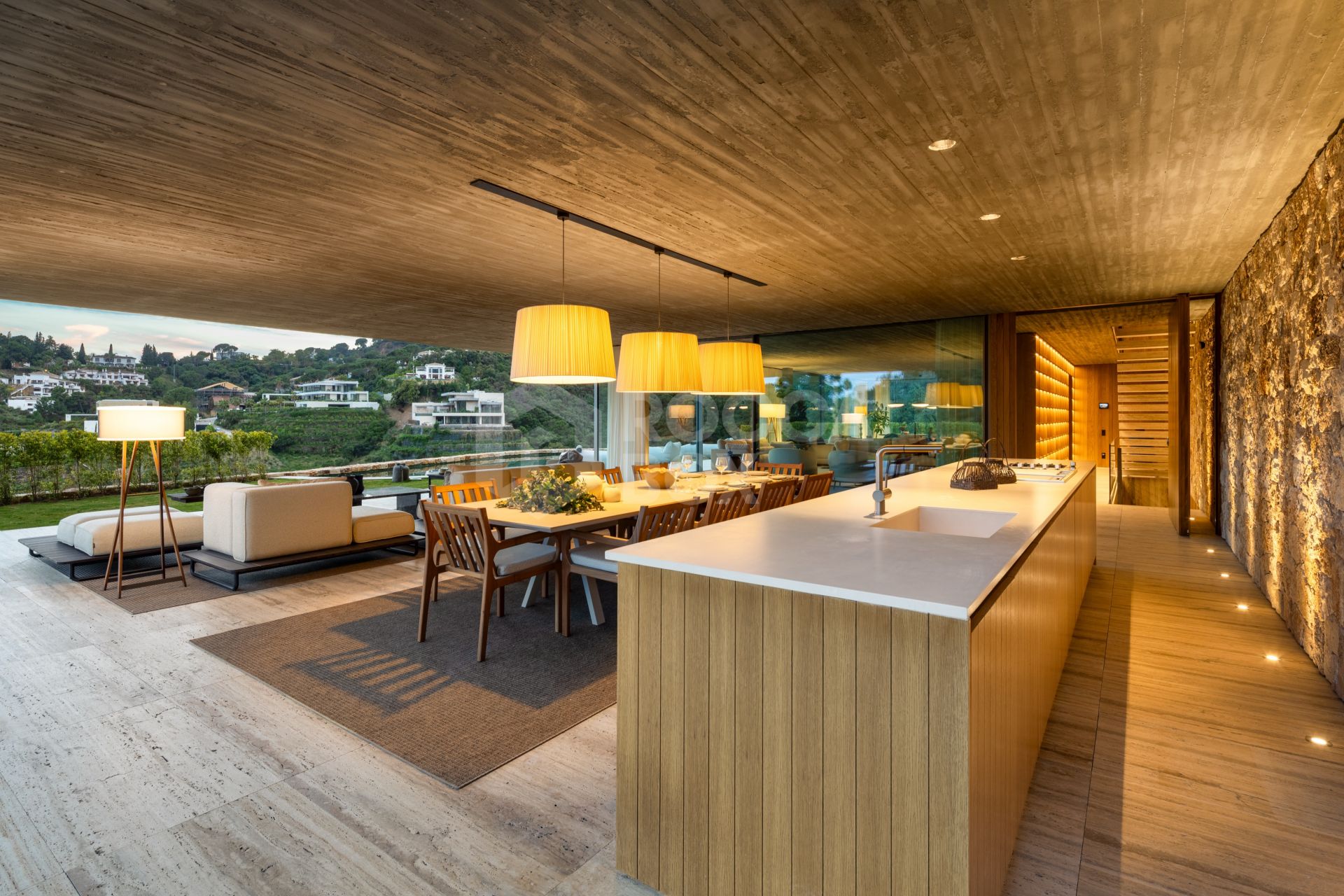 Architectural Masterpiece with Sea Views in Prestigious El Madroñal
