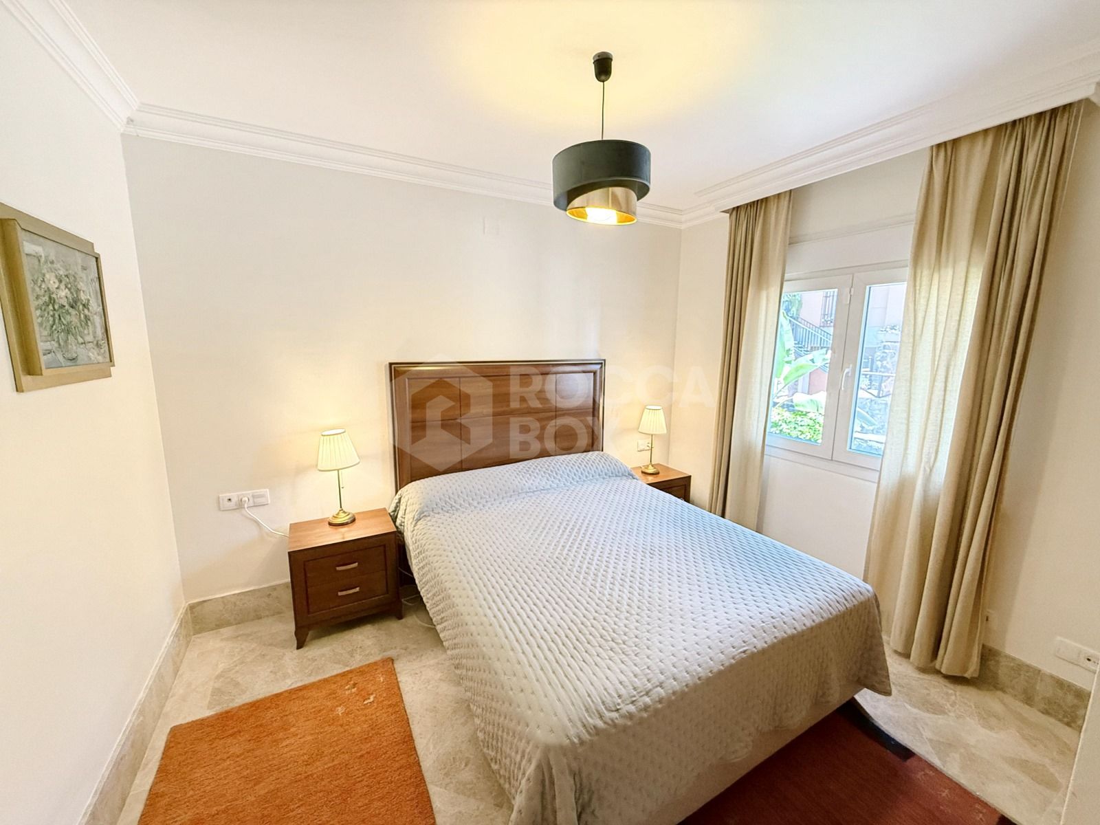 Stylish 3-Bedroom Short-term Rental Home with Garden in Santa Clara Golf