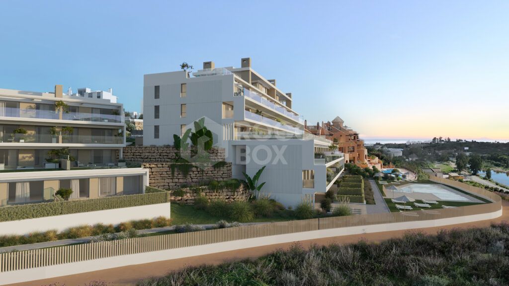 Modern 3-Bed Apartment with Mountain Views on the New Golden Mile